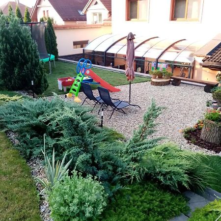 Brezno 2 Izbovy Apartman Sabi Buitenkant foto