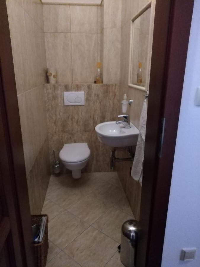 Brezno 2 Izbovy Apartman Sabi Buitenkant foto