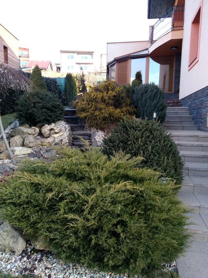Brezno 2 Izbovy Apartman Sabi Buitenkant foto