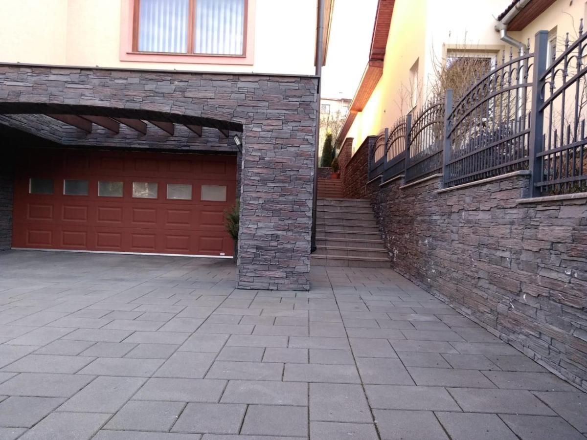 Brezno 2 Izbovy Apartman Sabi Buitenkant foto